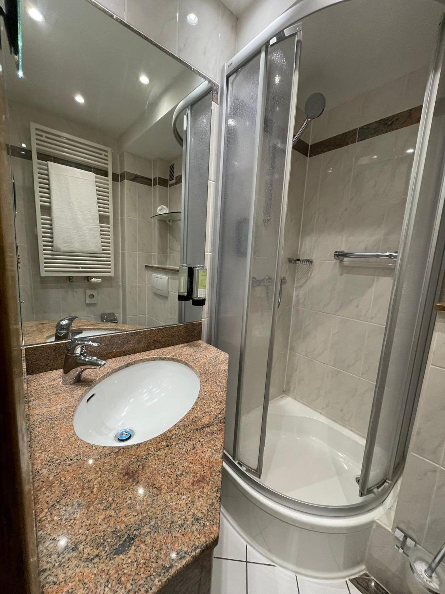 Sun Hotel Essen Dış mekan fotoğraf